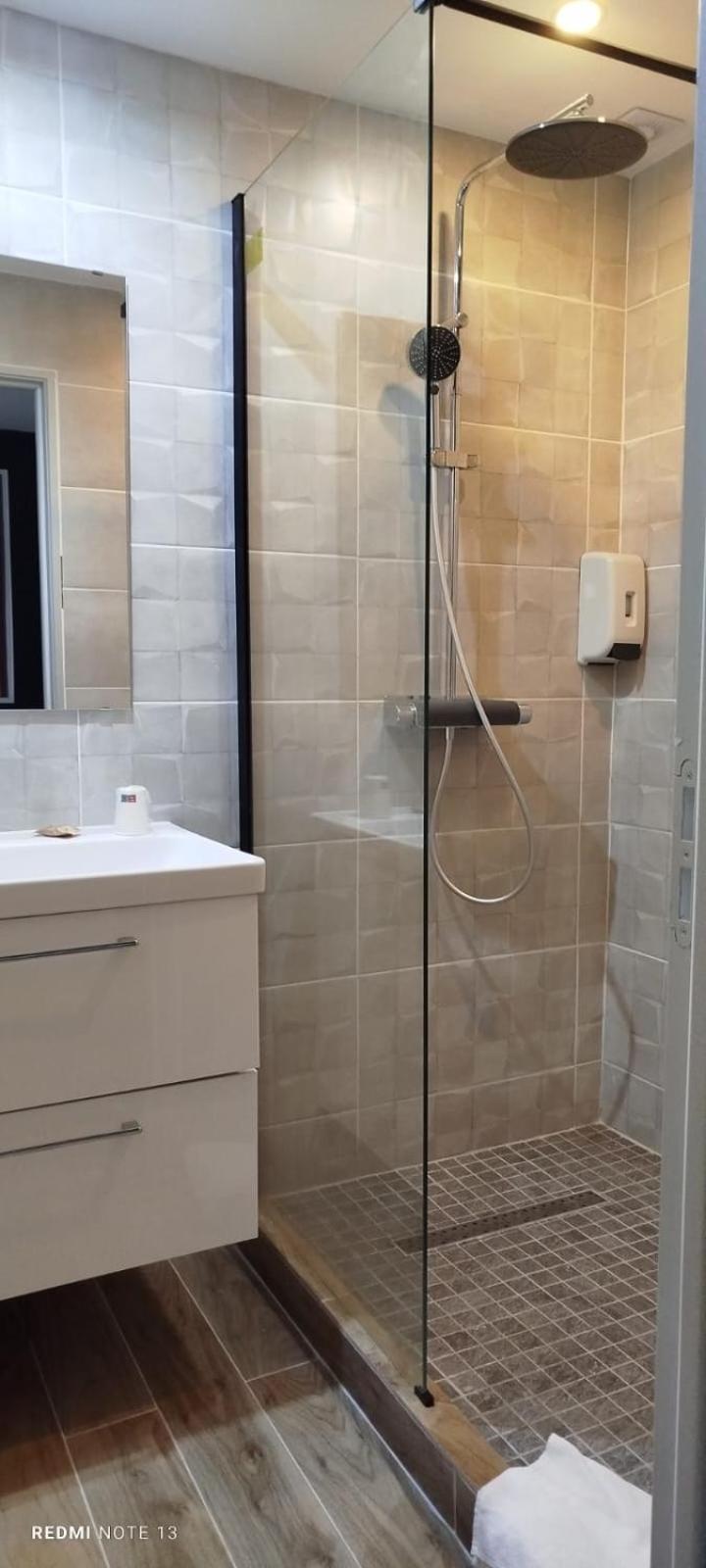 Garabit Hotel Anglards de Saint Flour Eksteriør billede